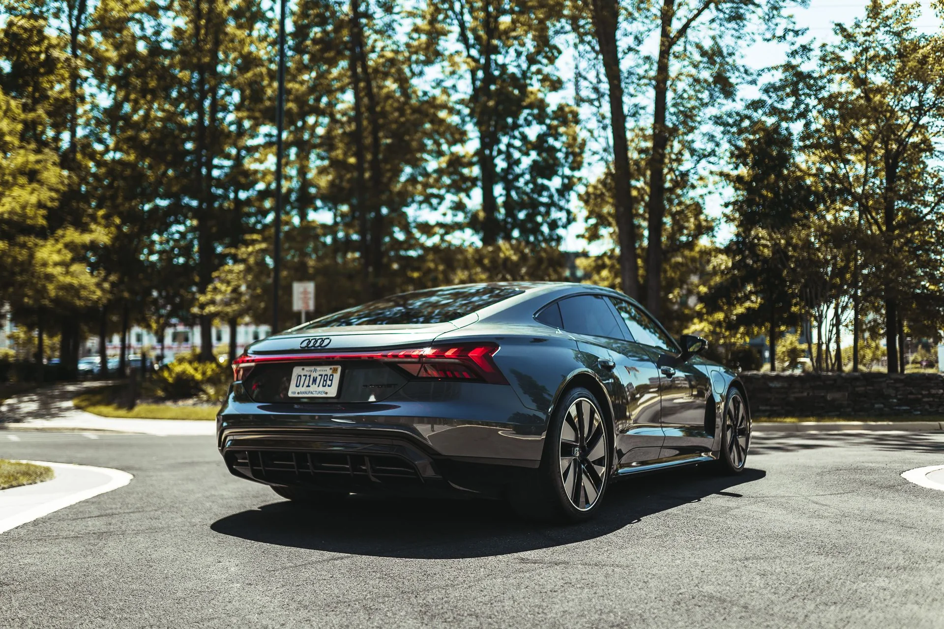 Audi e-tron GT için lisanslı konsept sunum fotoğrafı; Bayverdi satış stoğuna ait değildir