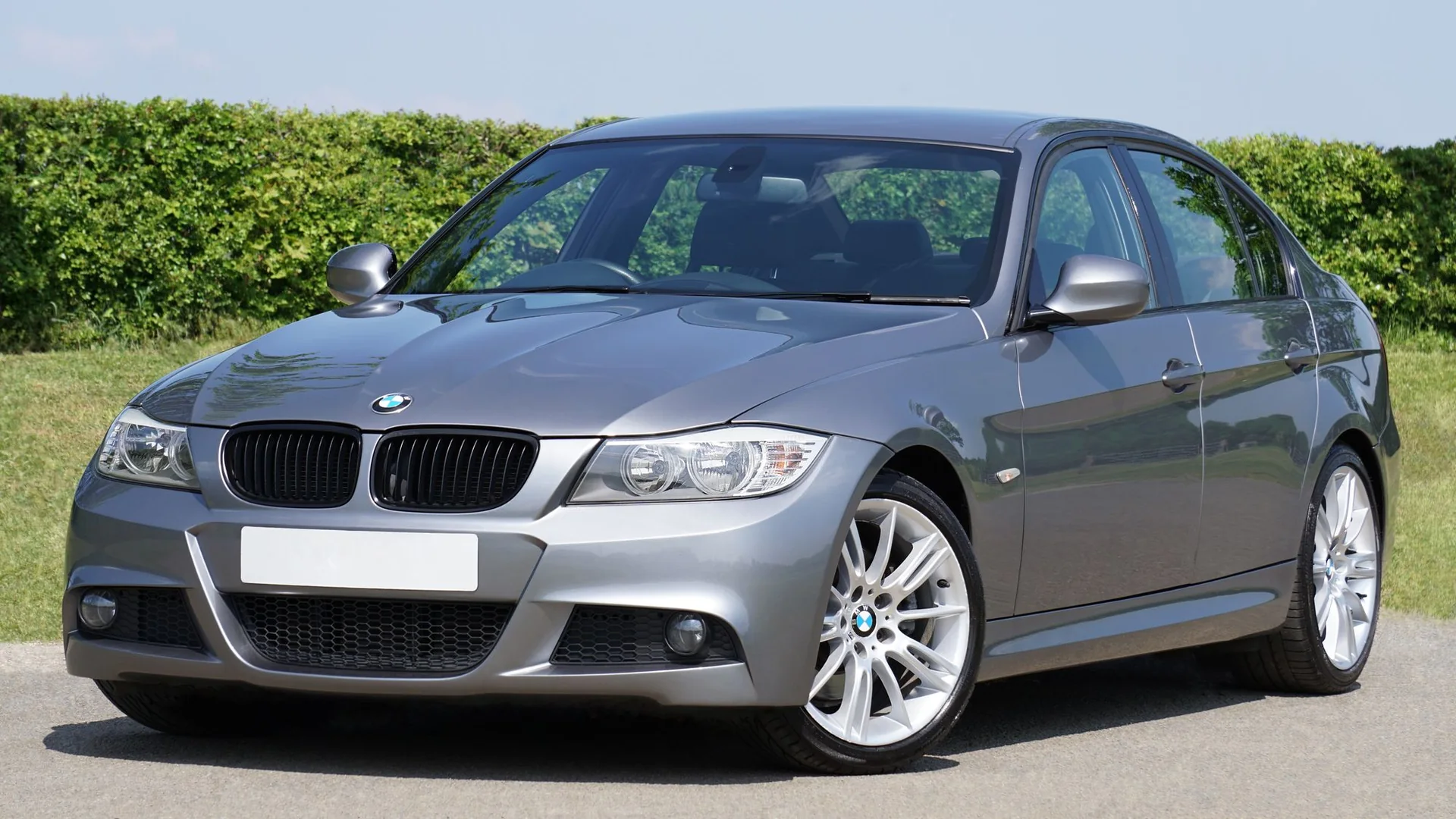 BMW 3 Serisi için lisanslı konsept sunum fotoğrafı; Bayverdi satış stoğuna ait değildir